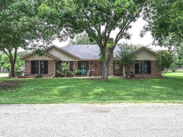 5500 Bello Vista Drive , Sherman, TX 75090