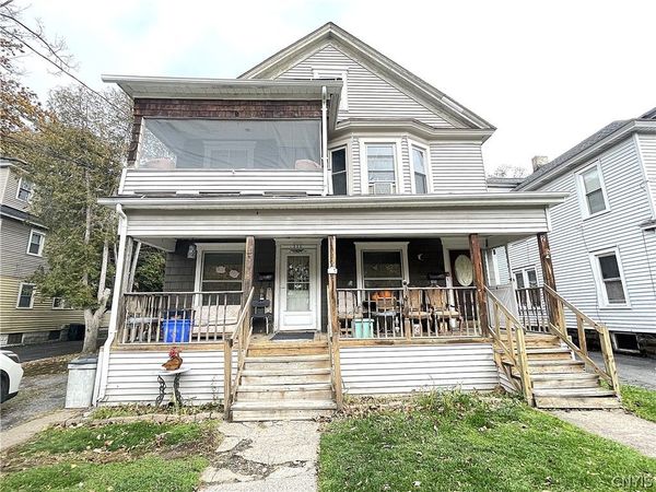 220 W Yates Street, East Syracuse, NY 13057