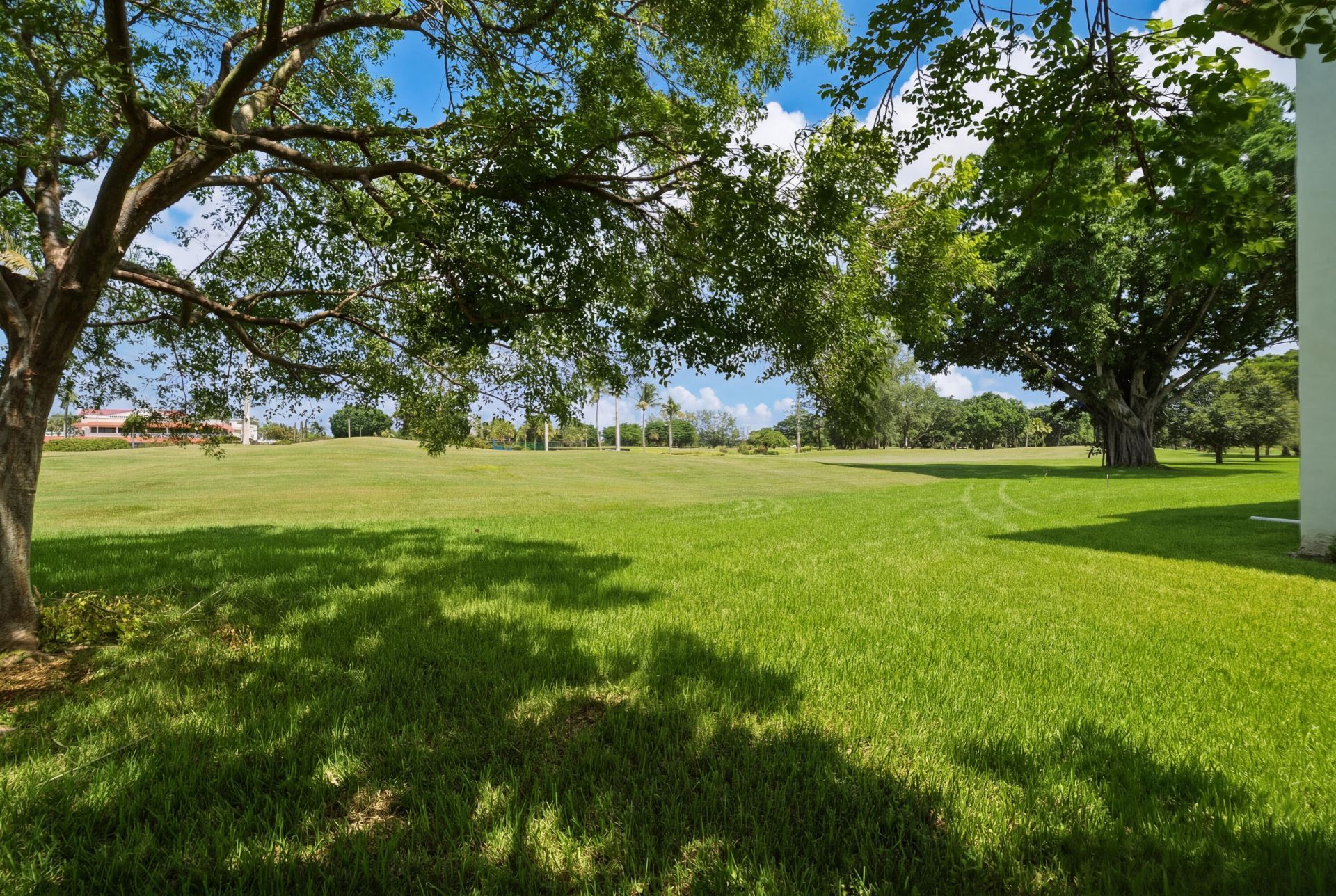 9200 N Hollybrook Lake Drive, Unit 310, Pembroke Pines, FL 33025 Photo