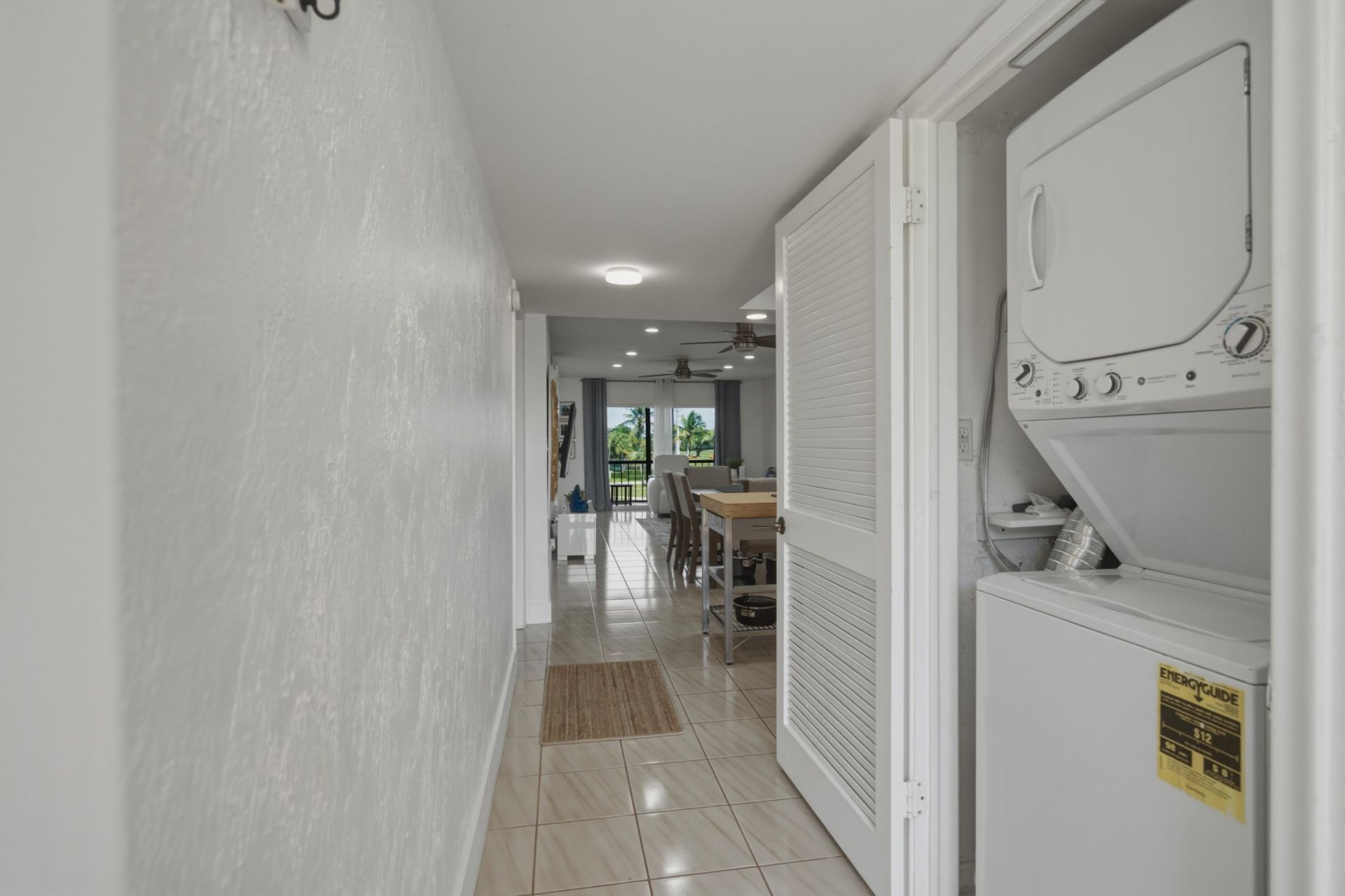 9200 N Hollybrook Lake Drive, Unit 310, Pembroke Pines, FL 33025 Photo