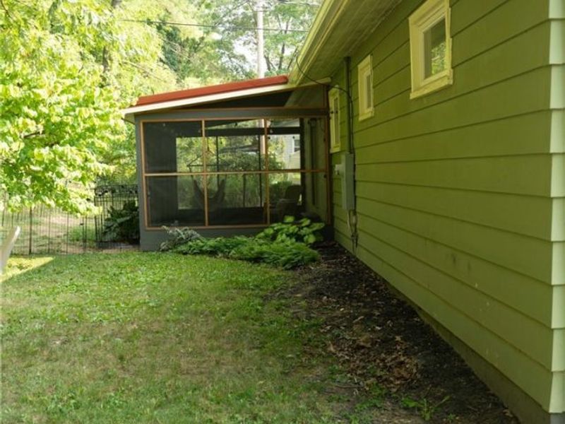 894 Green Drive, Coshocton, OH 43812 Photo 22