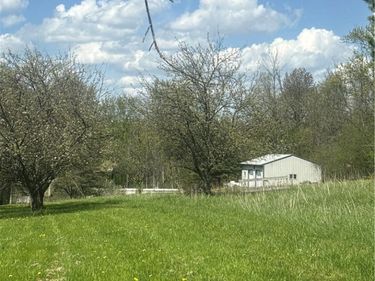 9477 Oakland Road , Weedsport, NY 13166
