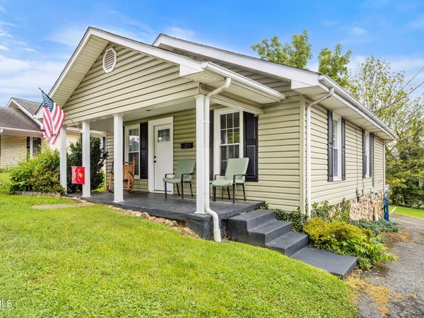 1821 Broad Street, Bristol, TN 37620