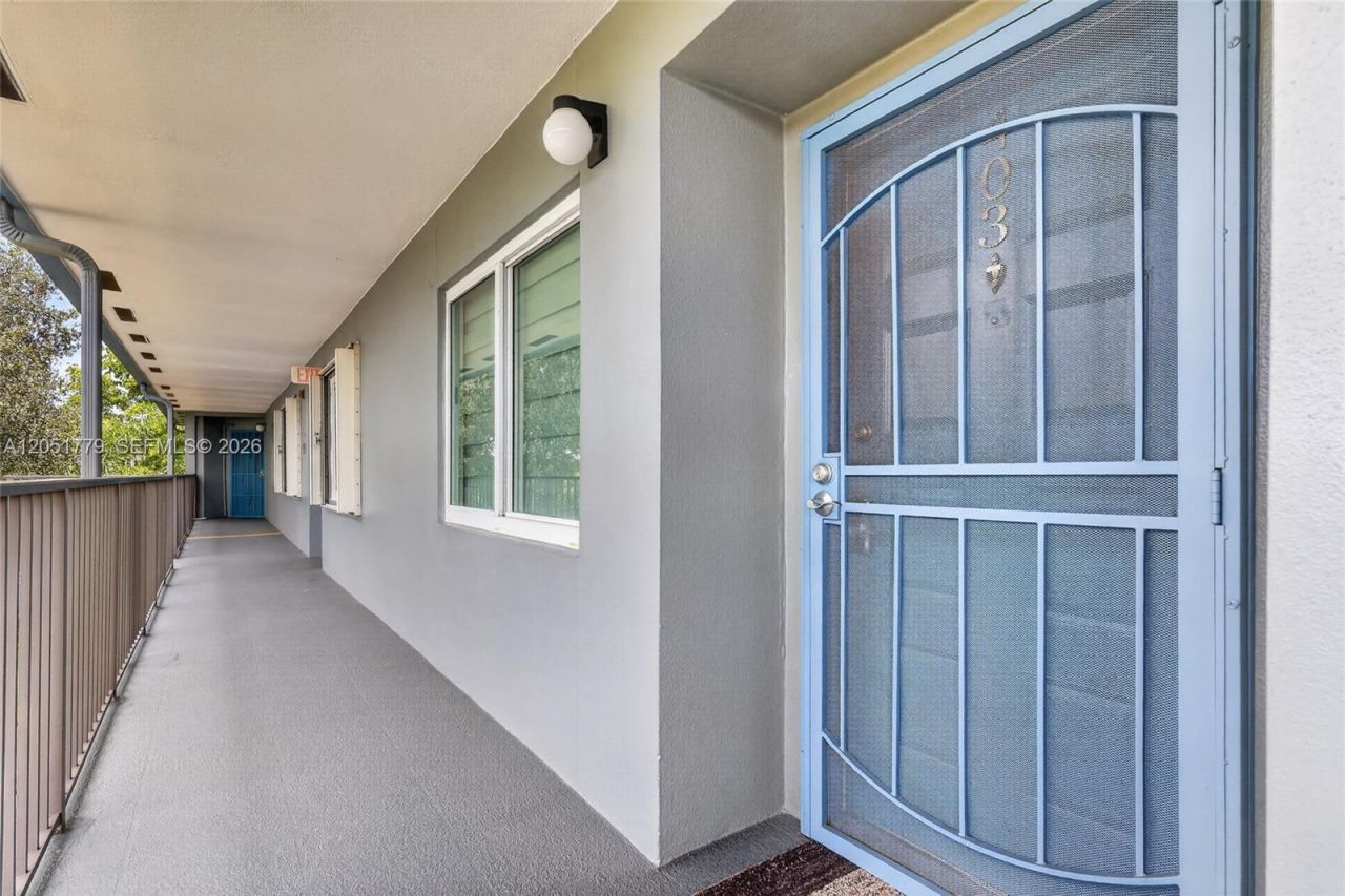 1501 SW 134th Way, Unit 403D, Pembroke Pines, FL 33027 Photo
