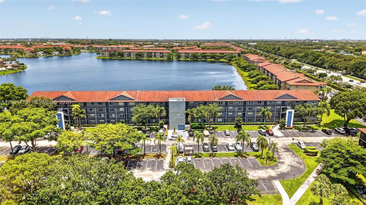 1501 SW 134th Way, Unit 403D, Pembroke Pines, FL 33027 Photo