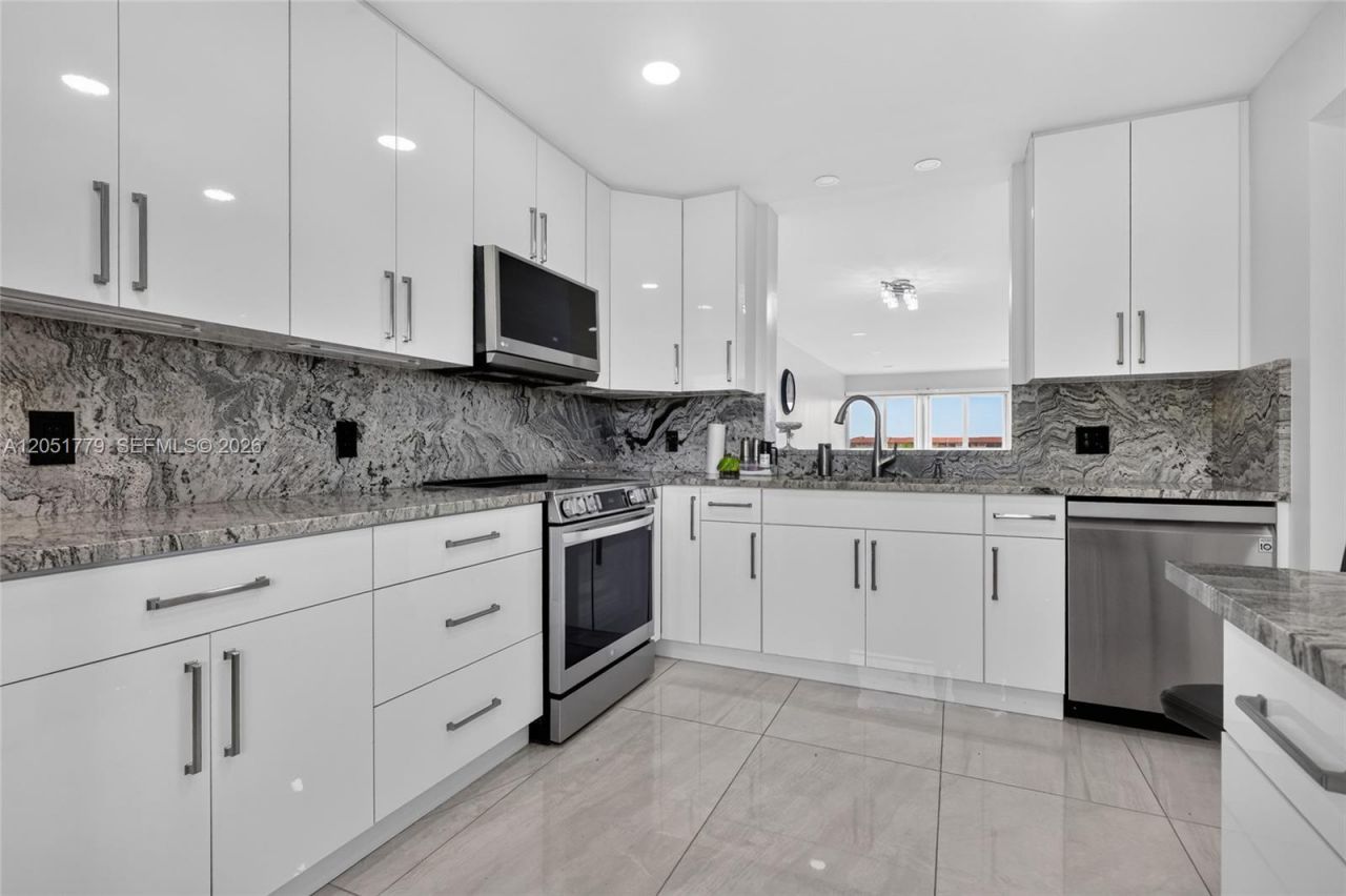 1501 SW 134th Way, Unit 403D, Pembroke Pines, FL 33027 Photo