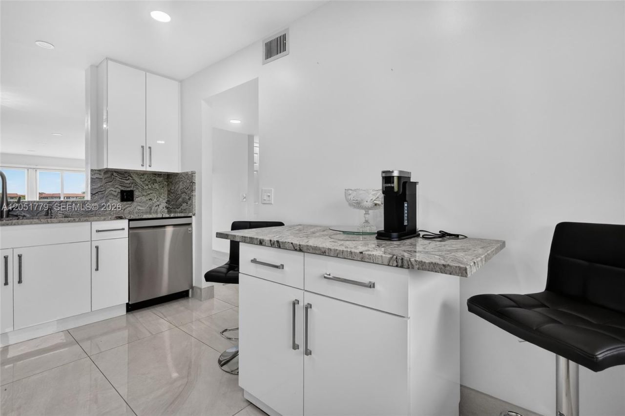 1501 SW 134th Way, Unit 403D, Pembroke Pines, FL 33027 Photo