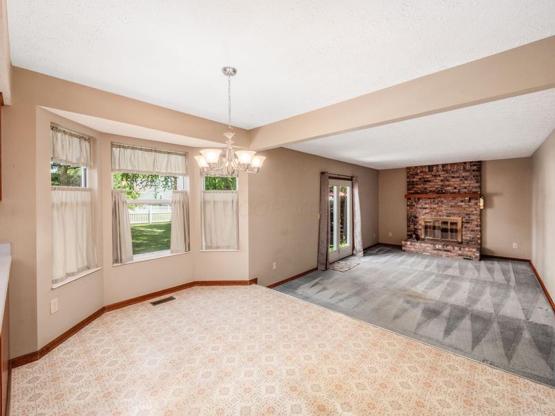 316 Brownsfell Drive , Columbus, OH 43235 Photo 14