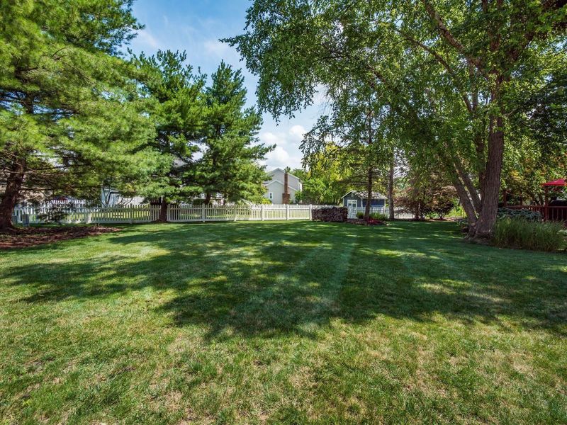 316 Brownsfell Drive , Columbus, OH 43235 Photo 32