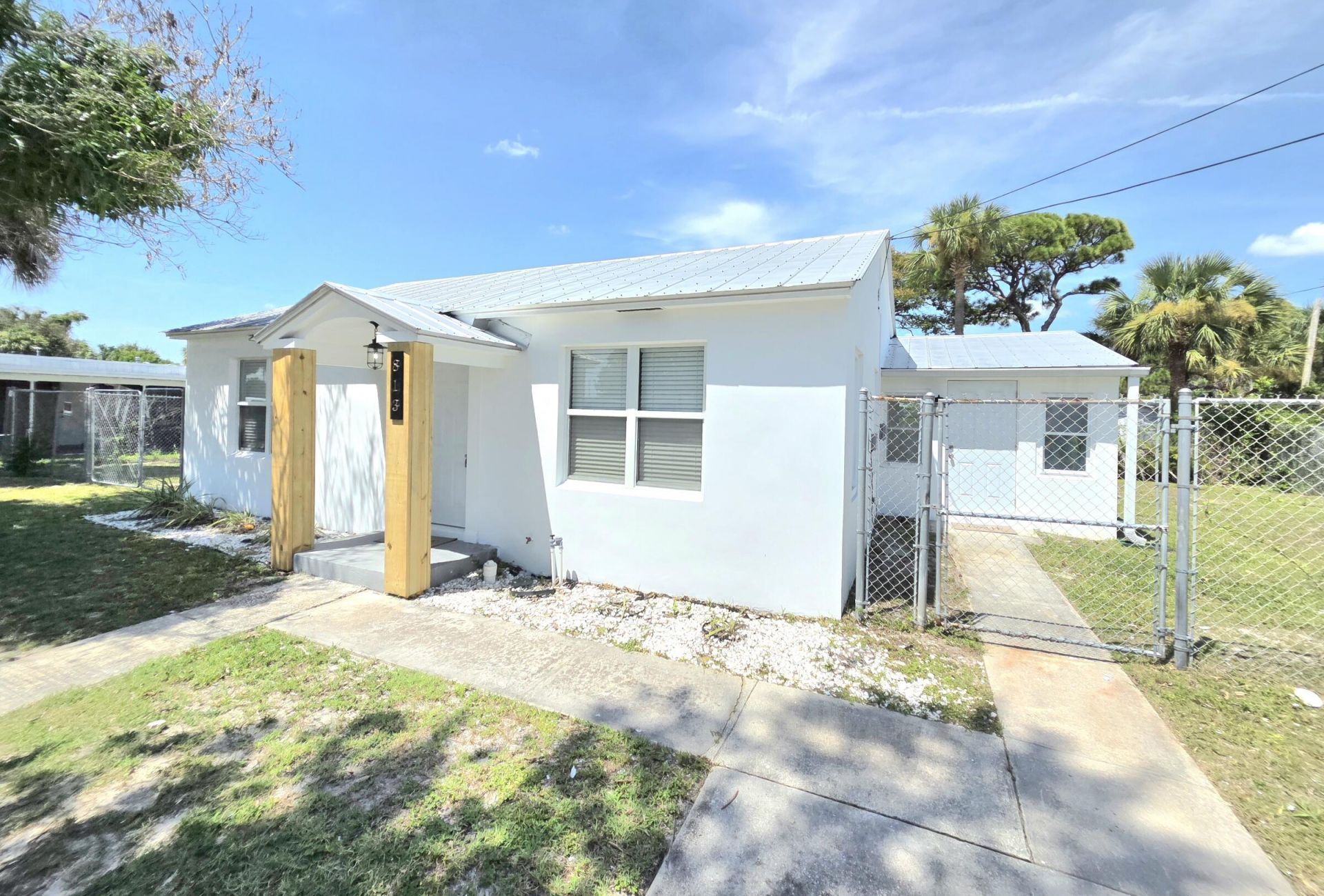 813 S 6th Street, Fort Pierce, FL 34950 Photo