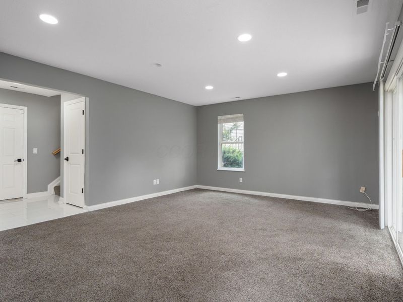 2859 Acarie Drive, Columbus, OH 43219 Photo 35