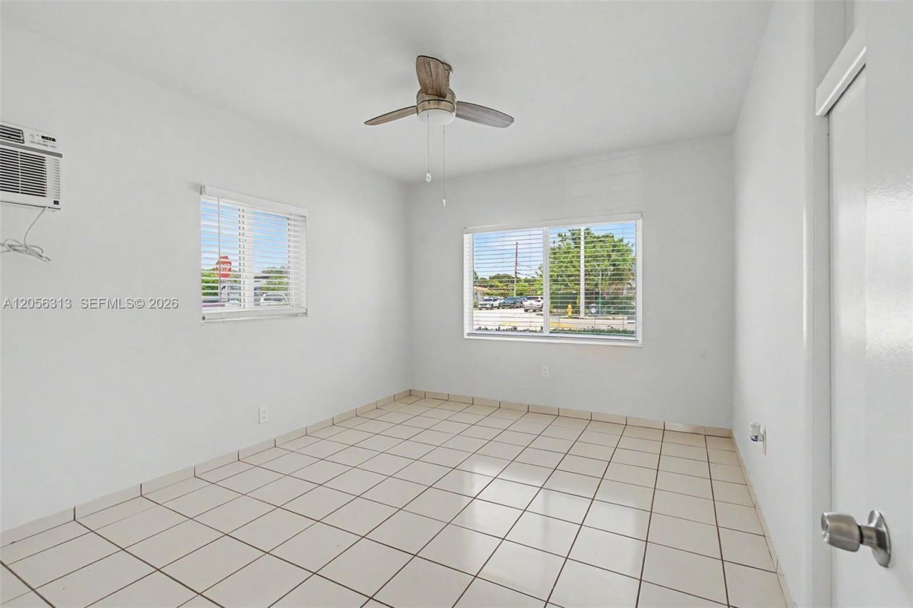 1410 SW 37th Ave , Unit 6, Coral Gables, FL 33142 Photo