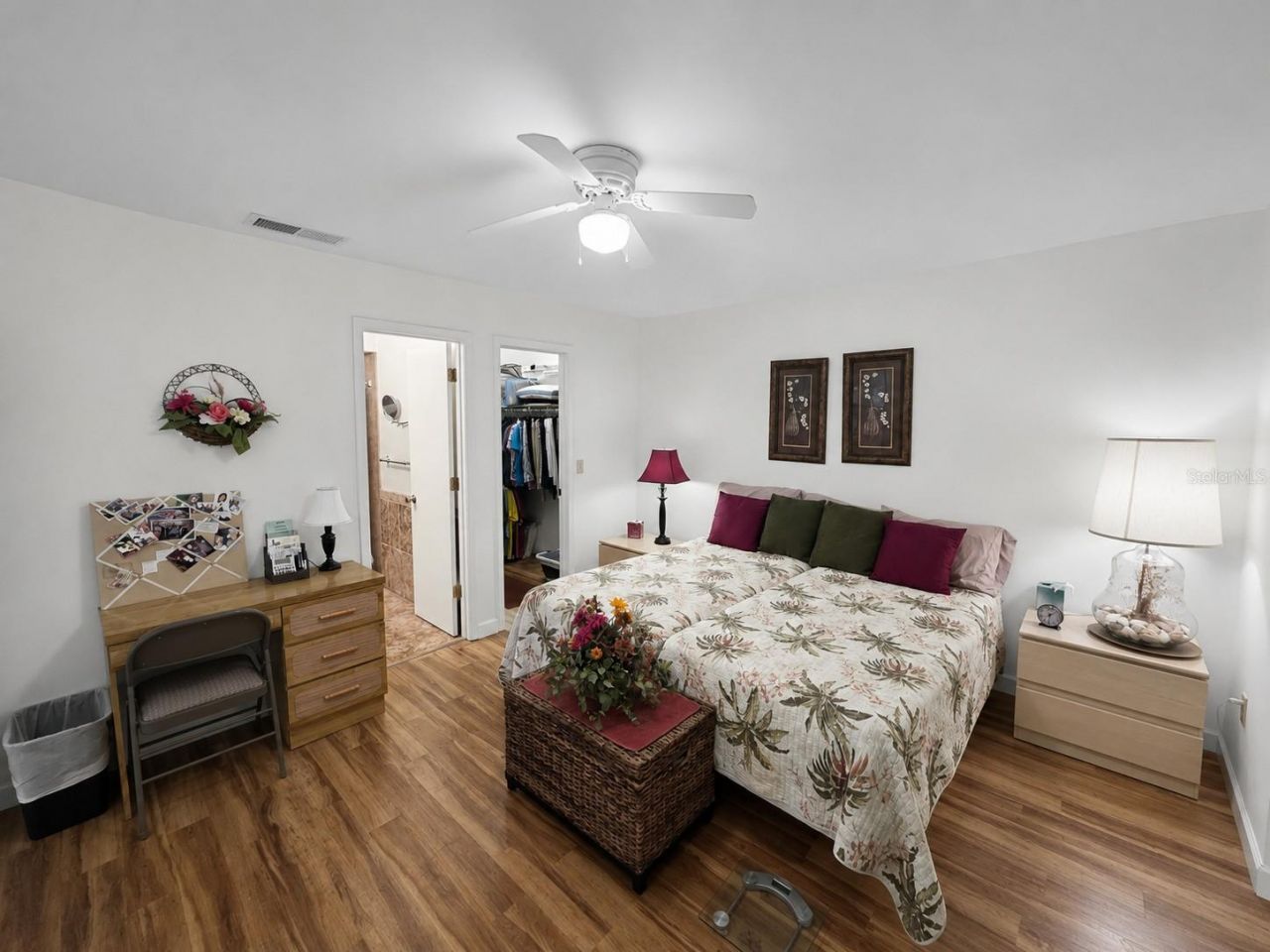 225 Oak Hill Drive , Unit 10, Sarasota, FL 34232 Photo