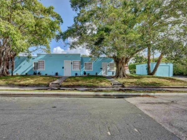 3000 Broadway, West Palm Beach, FL 33407