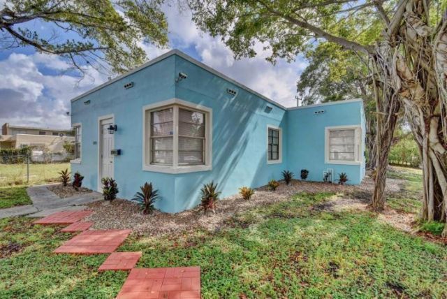 3000 Broadway, West Palm Beach, FL 33407 Photo