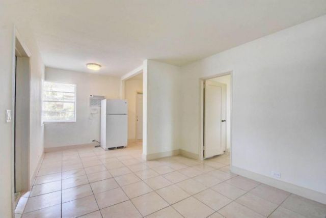 3000 Broadway, West Palm Beach, FL 33407 Photo