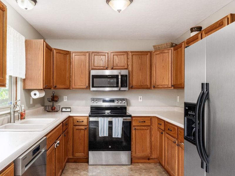 8107 Crete Lane , Blacklick, OH 43004 Photo 18