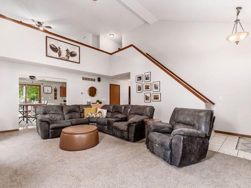 8107 Crete Lane , Blacklick, OH 43004 Photo 7