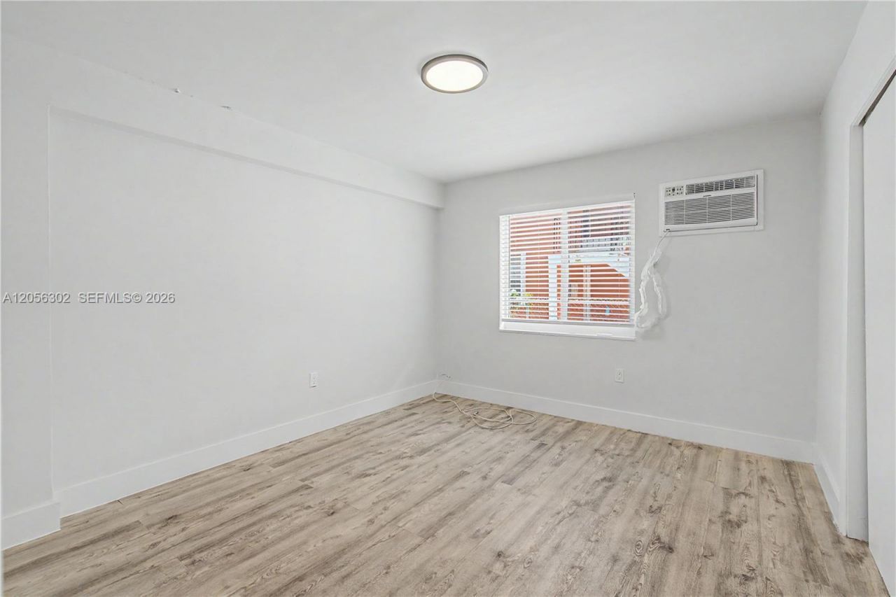 1245 SW 5th St, Unit 2, Miami, FL 33135 Photo