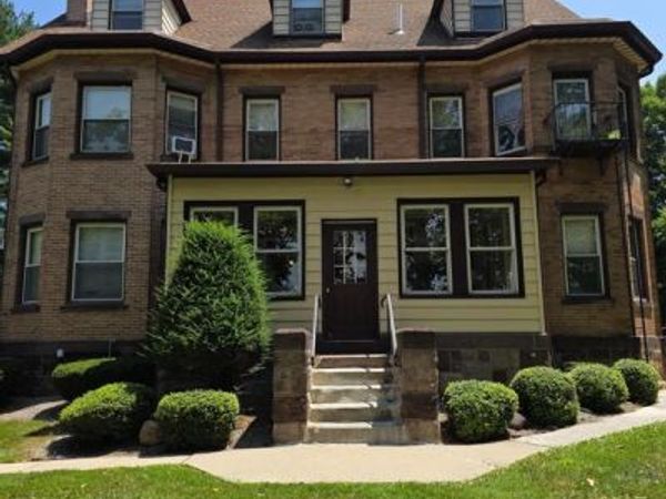1456 PENNINGTON, EWING, NJ 08628