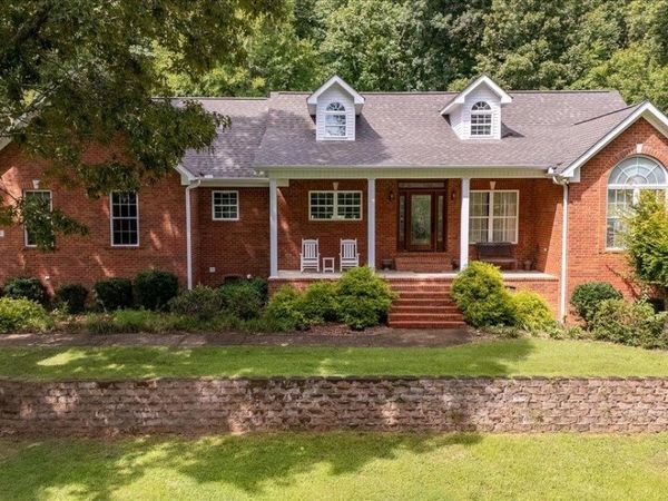 4165 Maud Rd, Cherokee, AL 35616