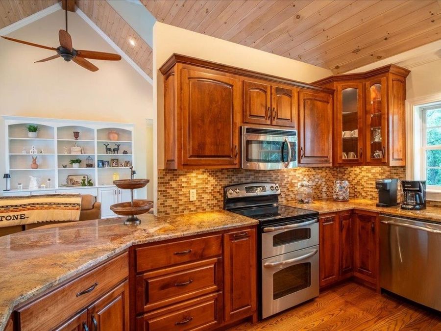 Property Image 37