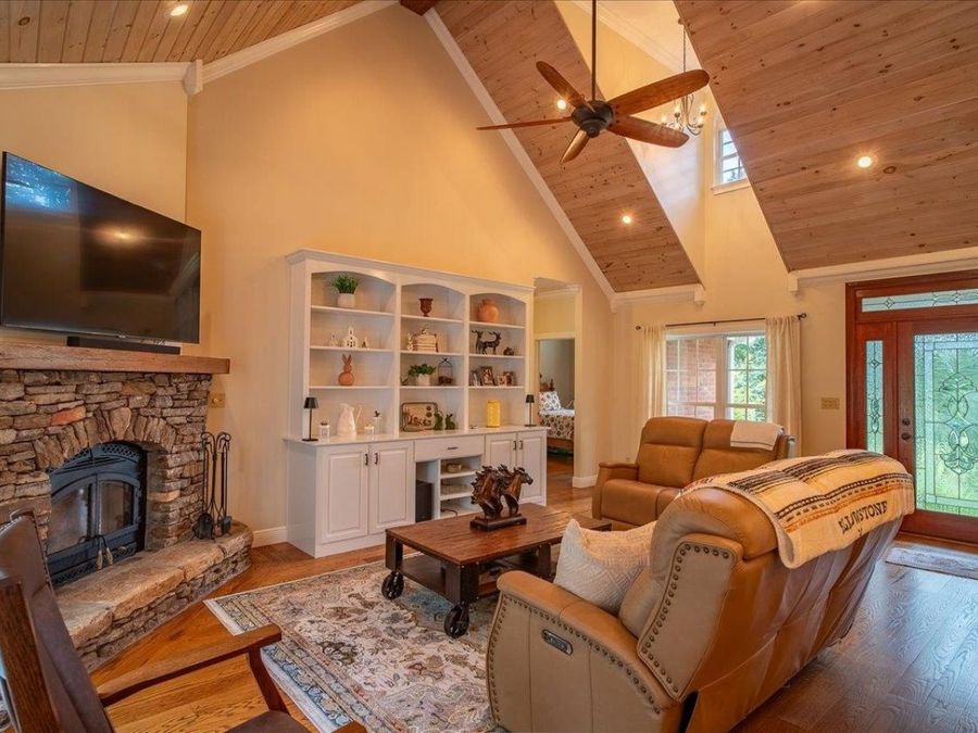 Property Image 41