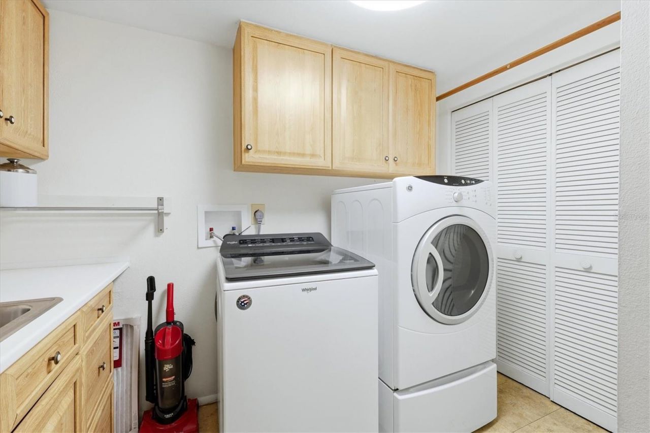 3805 62nd Street E, Bradenton, FL 34208 Photo