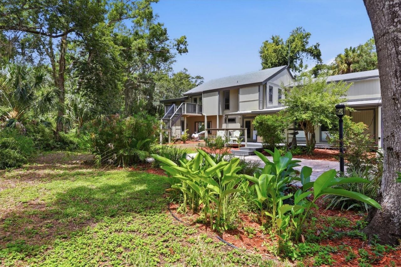 3805 62nd Street E, Bradenton, FL 34208 Photo