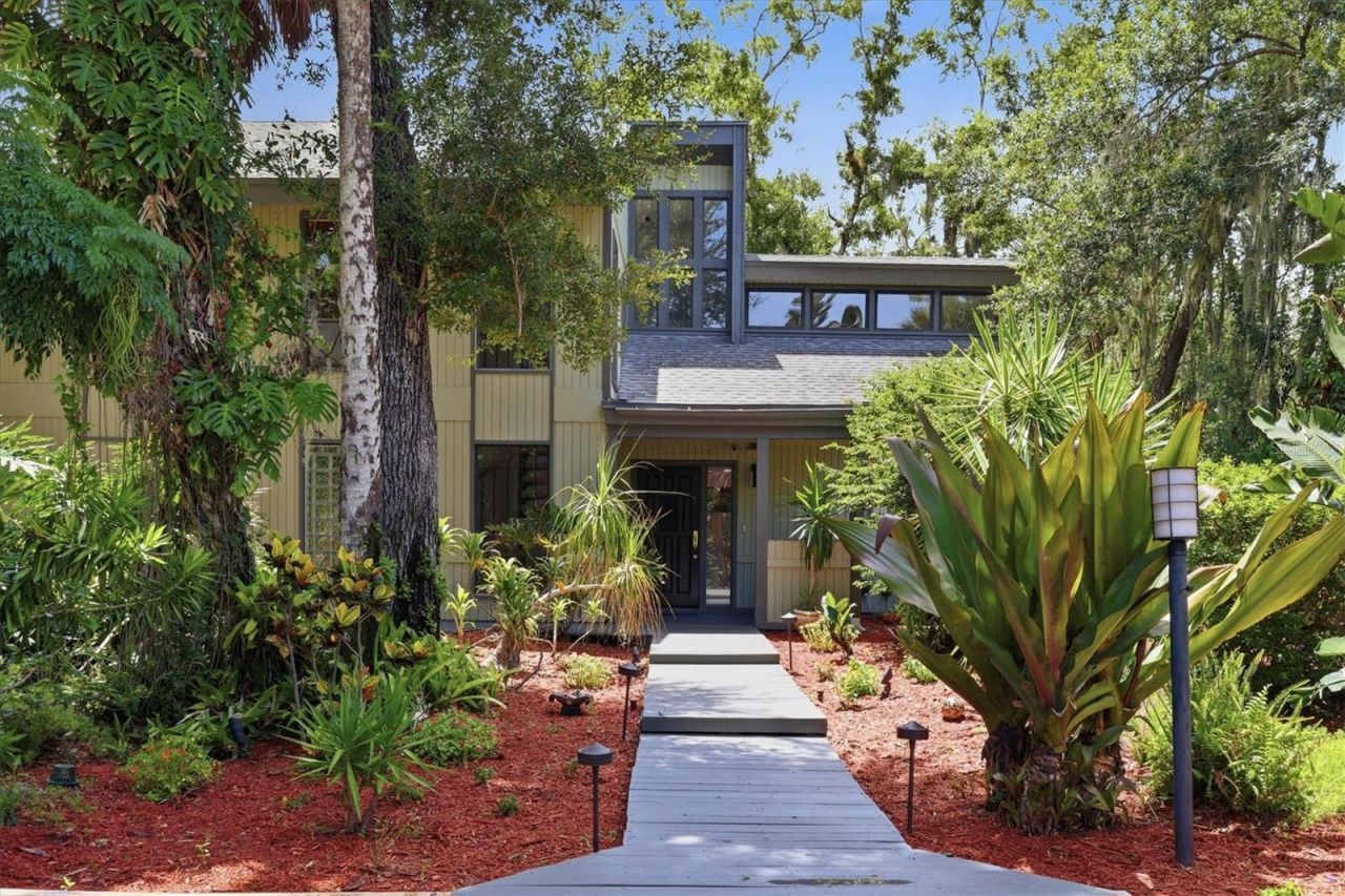 3805 62nd Street E, Bradenton, FL 34208 Photo