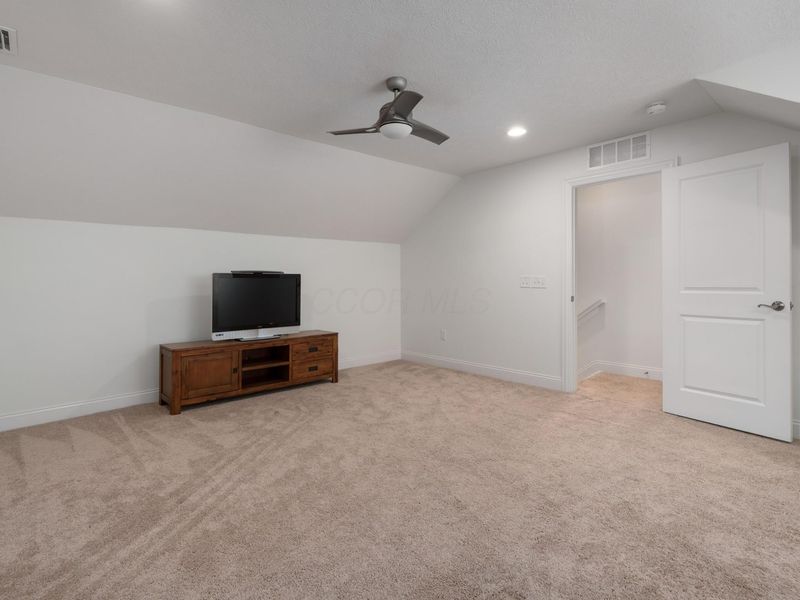 6188 Deer Cliff Road , Dublin, OH 43017 Photo 27