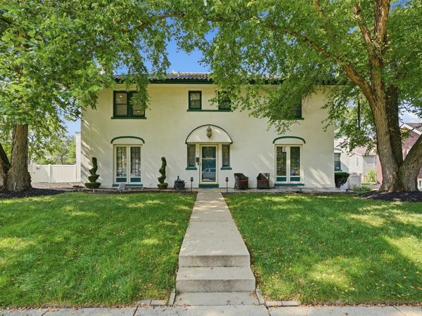 7 Wildwood Road , Hammond, IN 46324