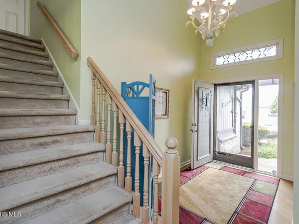 6835 Carrie Pine Lane, Toledo, OH 43617