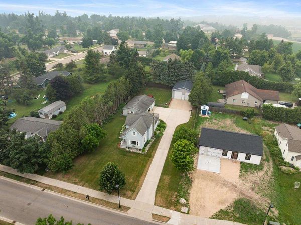 1217 Atkins, Petoskey, MI 49770