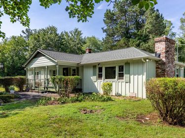 572 MAXFIELD RD , Keswick, VA 22947