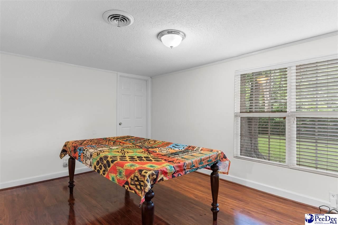 704 Wilson Photo 11