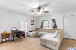 704 Wilson photo 4