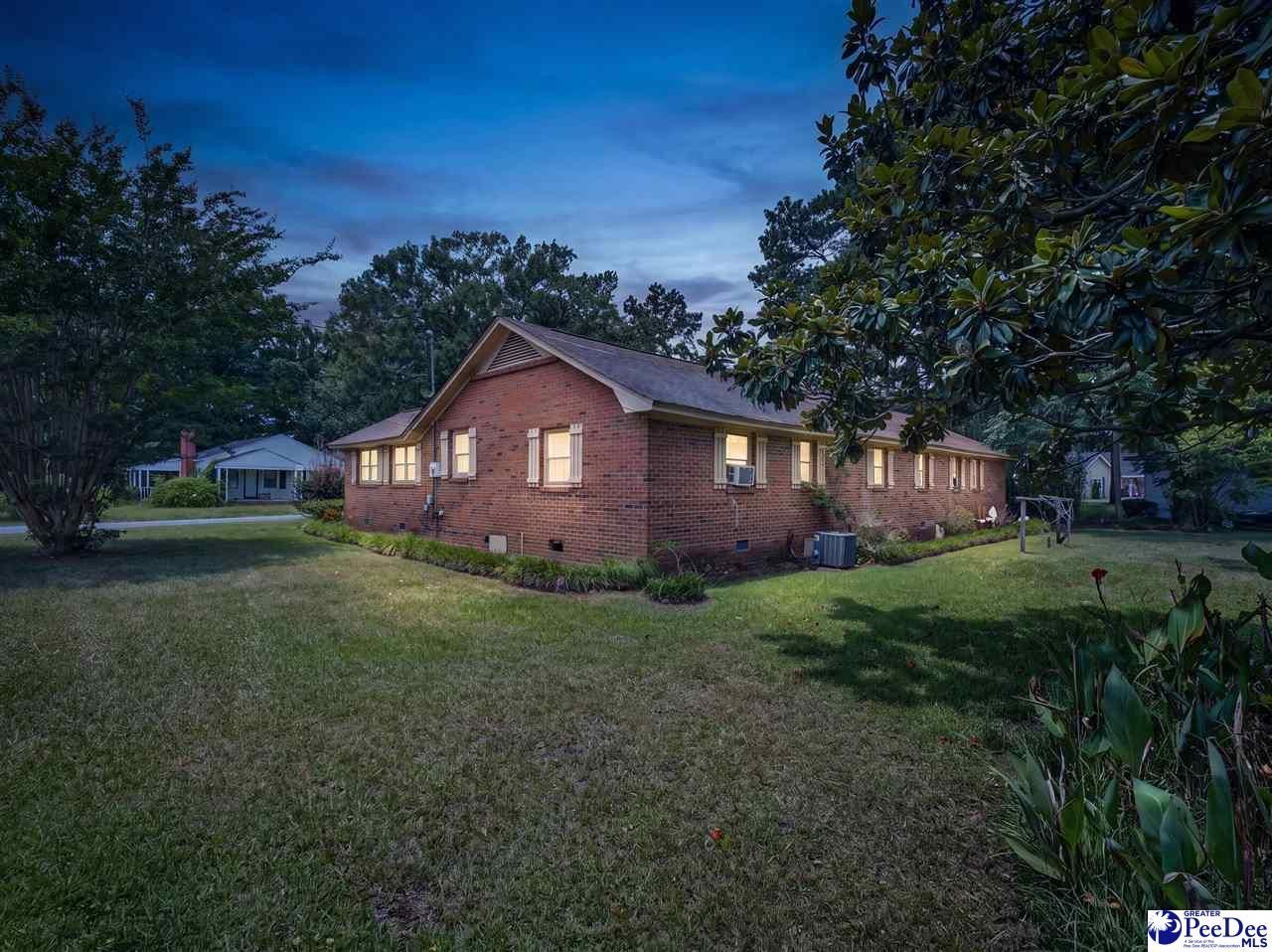 400 Woodward Dr Photo 34