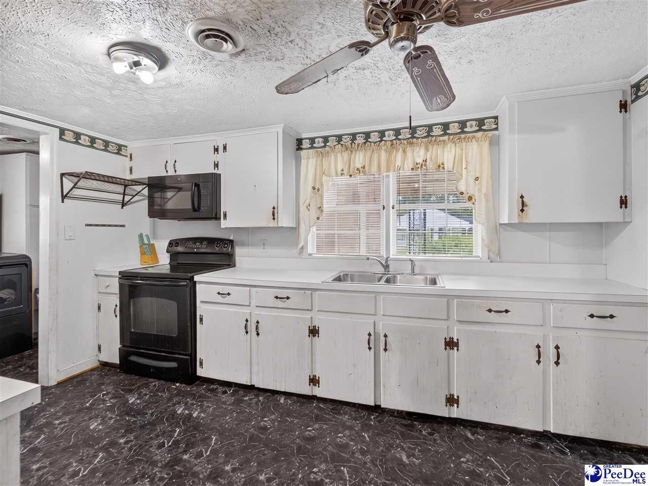 400 Woodward Dr Photo 6
