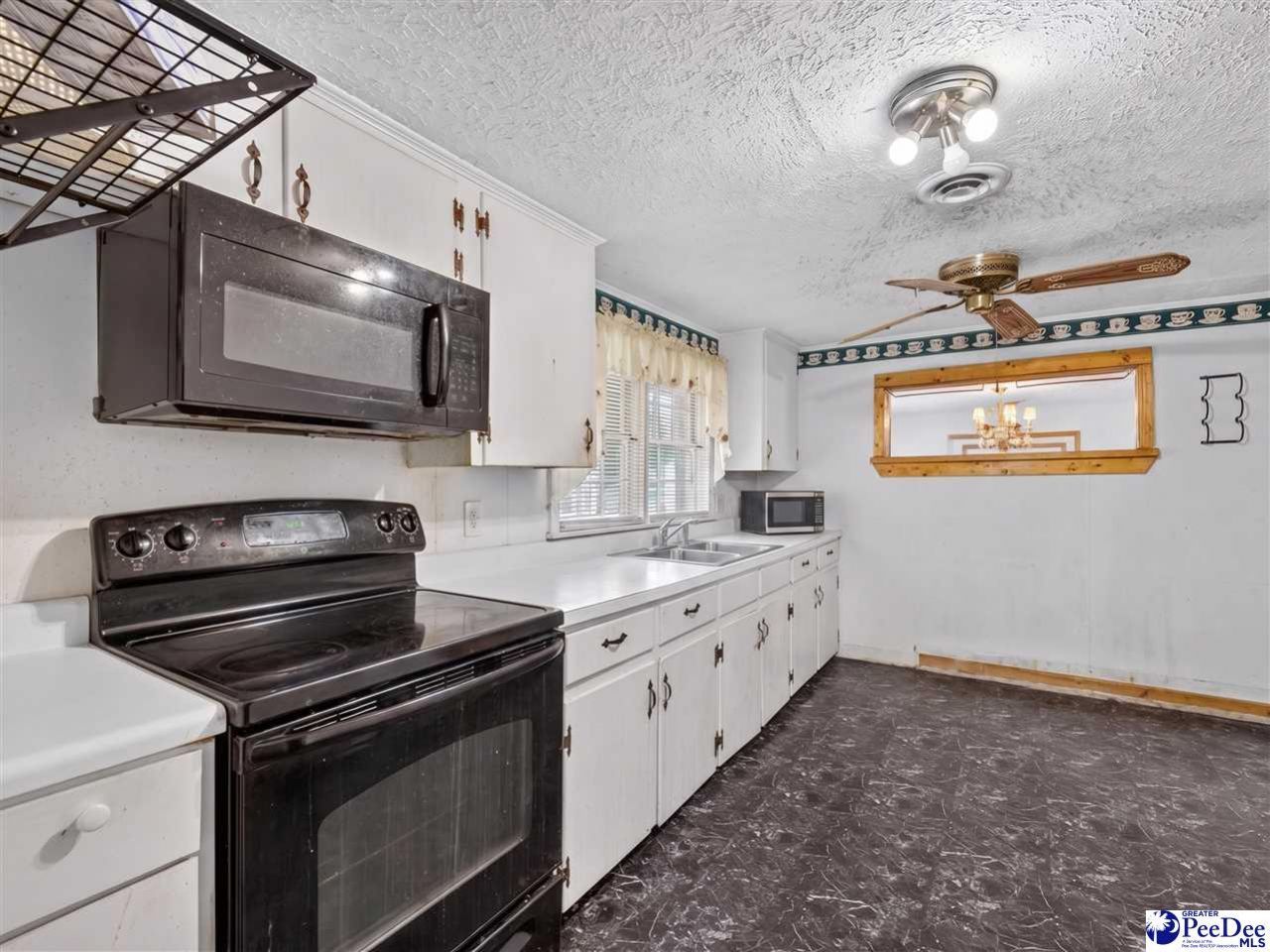 400 Woodward Dr Photo 7