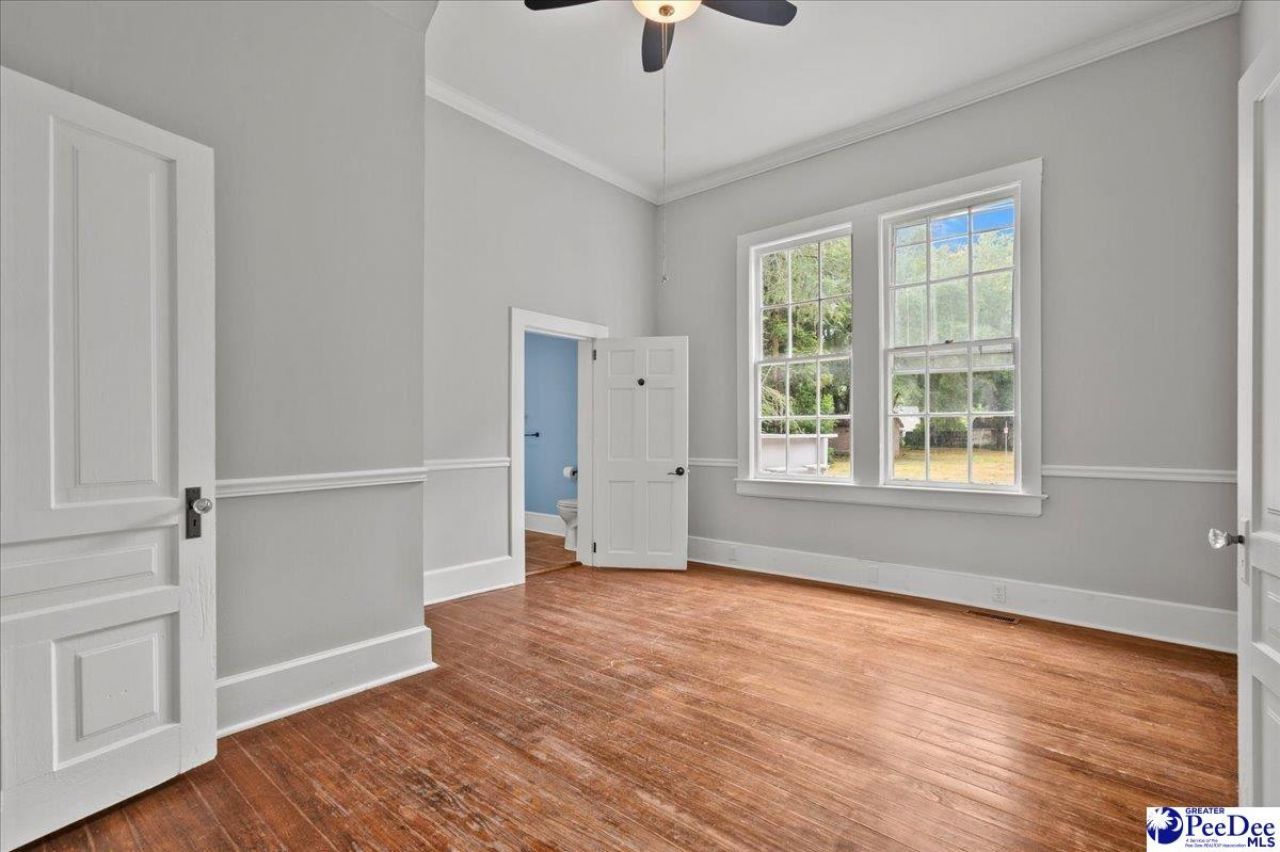 119 N Ervin Photo 16