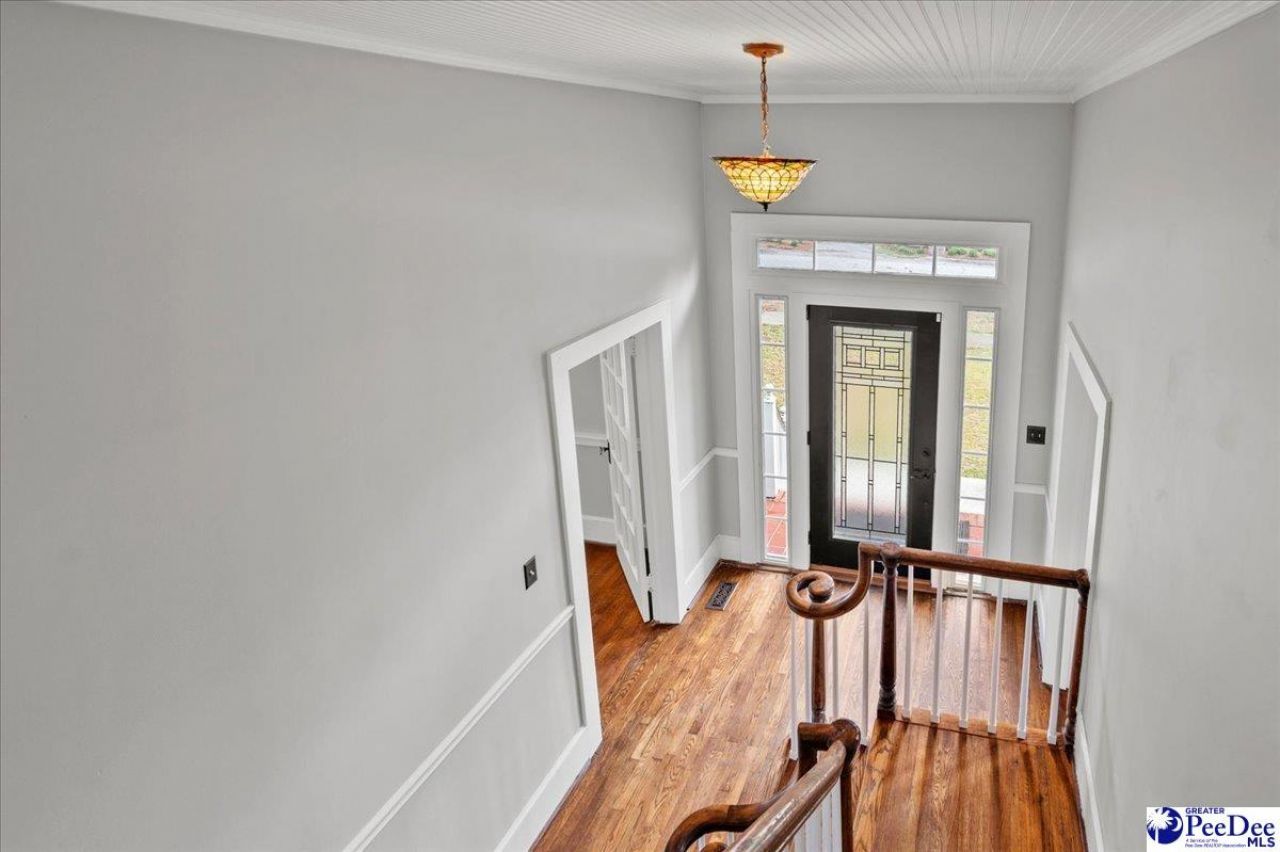 119 N Ervin Photo 22