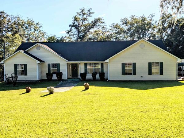 6801 NW Lovett Road , Greenville, FL 32331
