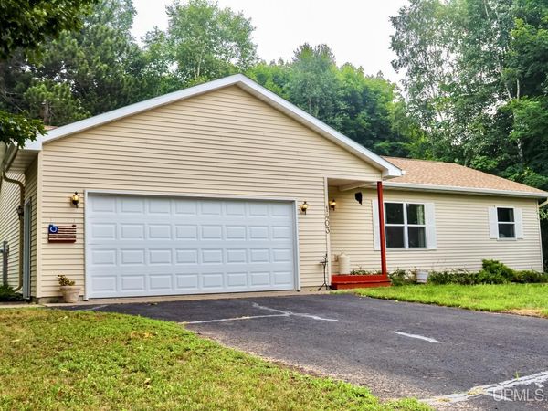 1403 N Elevation Street, Hancock, MI 49930