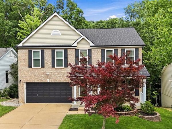 506 Steepleton Court , Ballwin, MO 63021