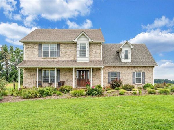 275 Creighton DR , Rocky Mount, VA 24151