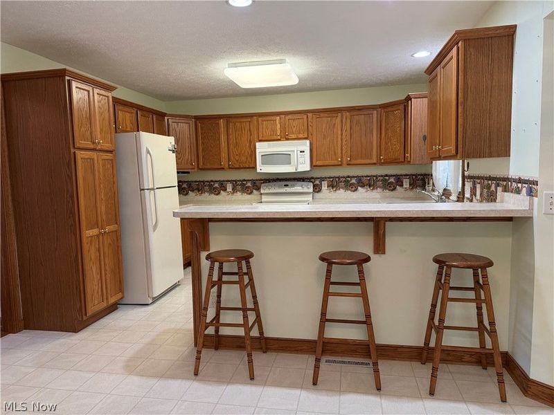 1349 Bannerstone Drive , Painesville, OH 44077 Photo 13