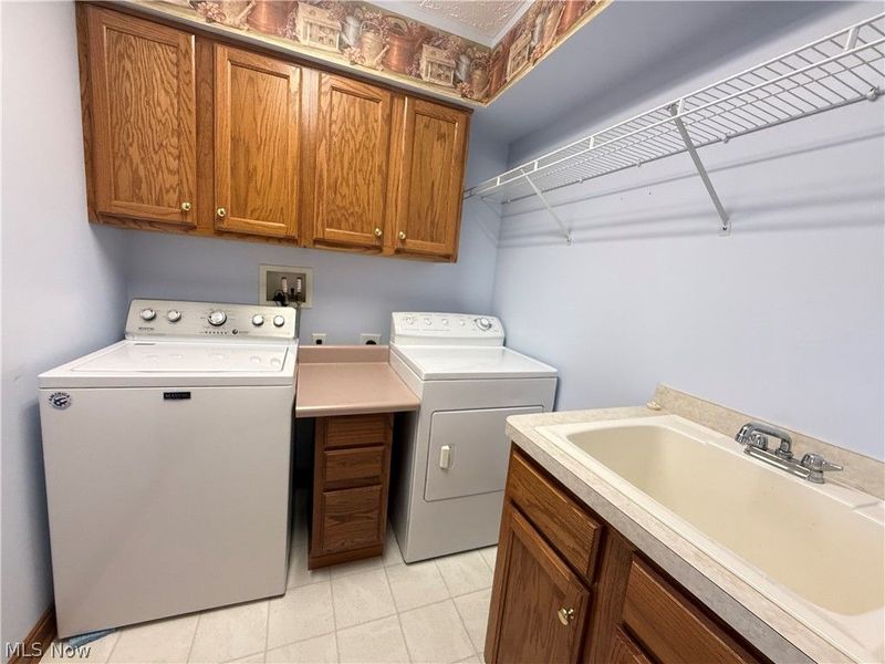 1349 Bannerstone Drive , Painesville, OH 44077 Photo 22