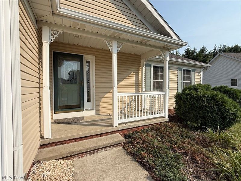 1349 Bannerstone Drive , Painesville, OH 44077 Photo 6