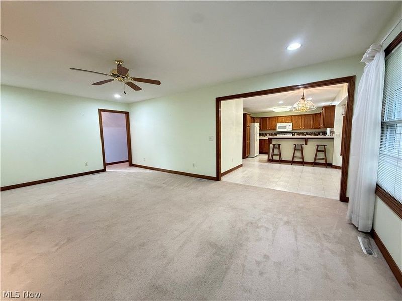 1349 Bannerstone Drive , Painesville, OH 44077 Photo 9